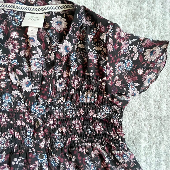 Knox Rose Sheer Blouse Women Size XS‎ Multicolor Floral Smocked Button Front - Picture 14 of 14